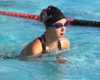 young-competative-swimmer